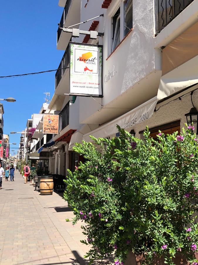 Nanit Rooms Ibiza Hostal Santa Eulària des Riu Exterior foto