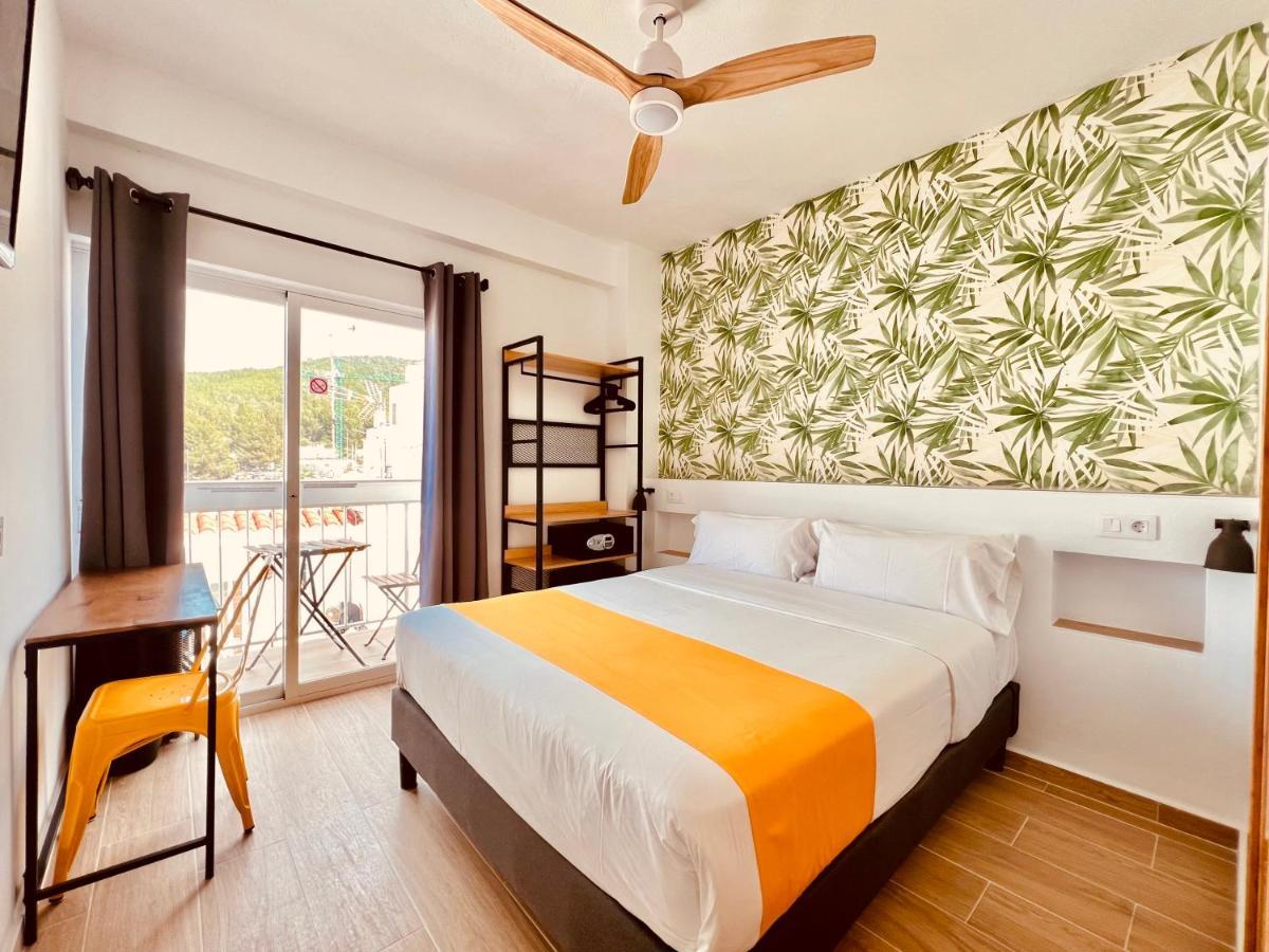 Nanit Rooms Ibiza Hostal Santa Eulària des Riu Exterior foto