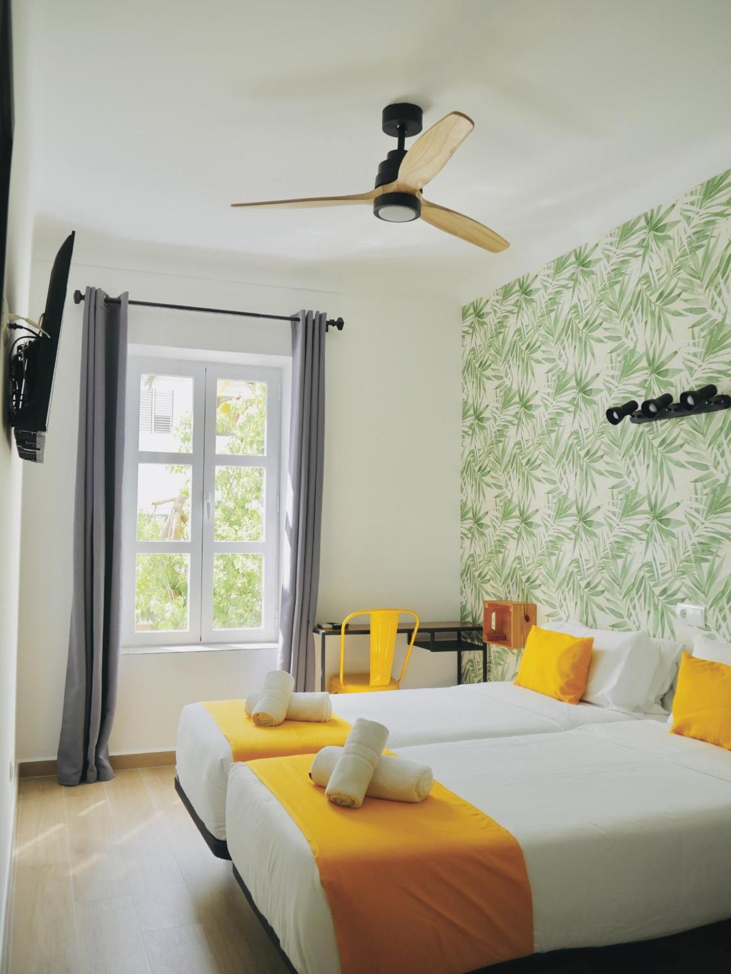 Nanit Rooms Ibiza Hostal Santa Eulària des Riu Zimmer foto